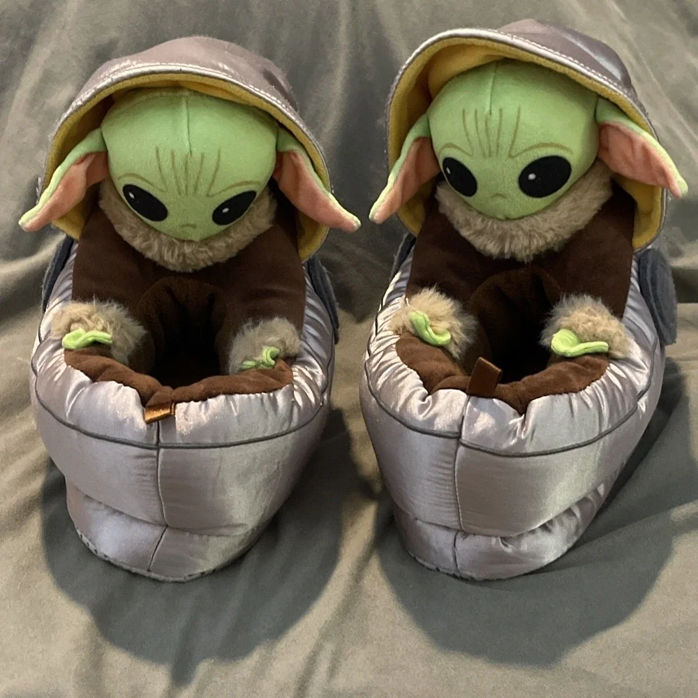 Kids‎ House shoe Size12-13 Baby Yoda Grogu Hover Pod Slippers Gap Star Wars